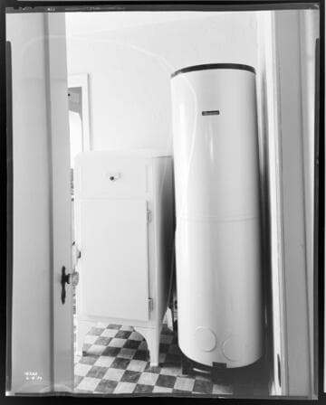 A3.1 - Appliances miscellaneous - Water heater & Refrigerator