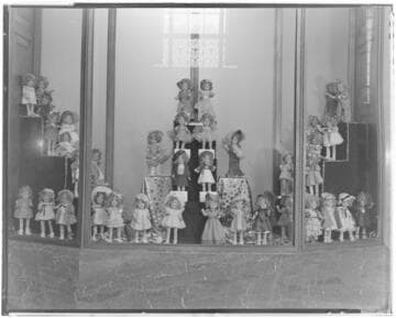 Contest Dolls at Edison General Office