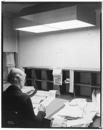 L1.1 - Lighting, misc. - Lighting in Proof Reading Room