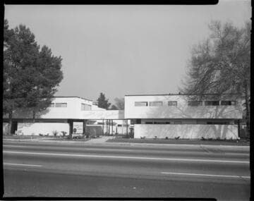 Country Club Apartments