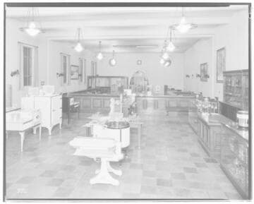 Edison Office interior at San Bernardino