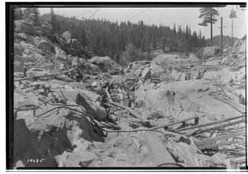 Big Creek, Shaver Lake Dam - Dam construction site
