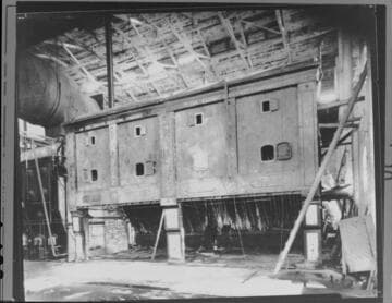 Pacific Electric Railway's Vineyard Steam Plant - interior