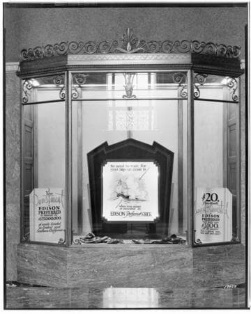 Stock investment "Ship Comes In" display for Edison Preferred Stock