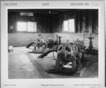 P4 - Pumping Plants - Motor installation at Huntington Beach