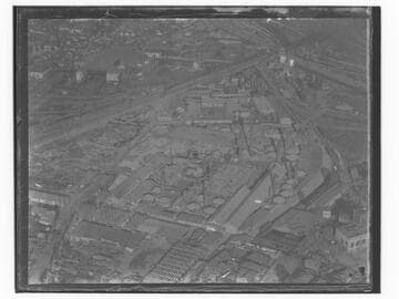 Aerial view of the Los Angeles Pressed Brick Co., Santa Monica plant