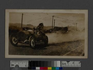 Stutz race car on San Vicente Blvd., Santa Monica