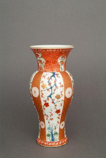 Scarlet "Japan" vase [4 of 5]