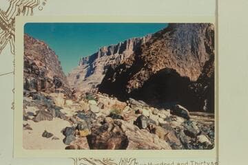 Up river at the beach at Gneiss Canyon