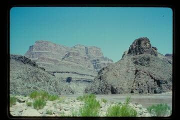 Up from 220 Mile Canyon