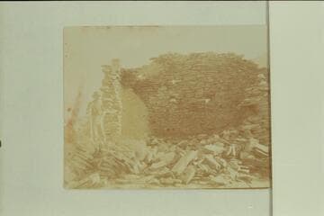 Ruin near White Canyon