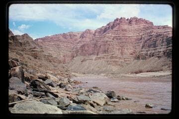 Up to side canyon at Mile 200.2