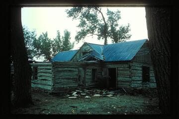 Gibbons Place, Hanksville