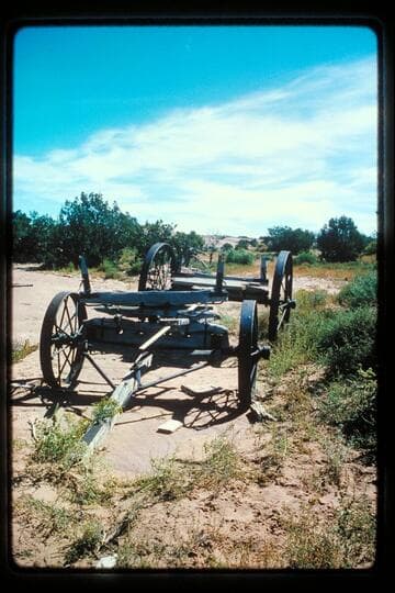 Old wagon at Roost Ranch