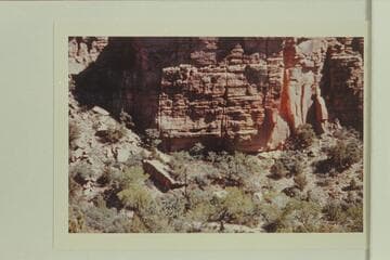 Overhang where ruin is located in Chuar Creek