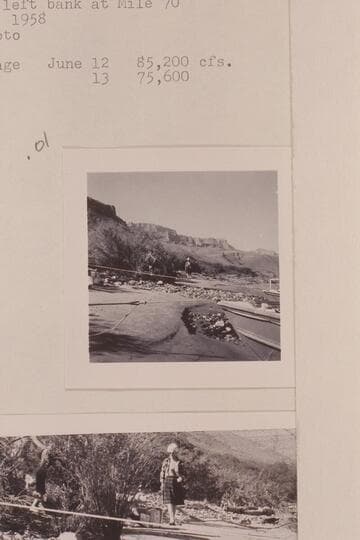 Mooring at left bank at Mile 70