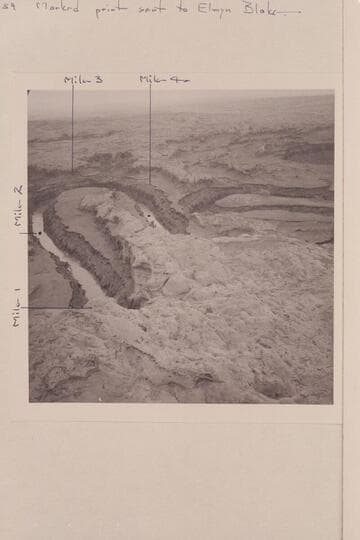 Loop of San Juan River between Miles 1 and 4