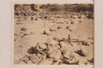 Lining at Vulcan Rapid; Lava Falls