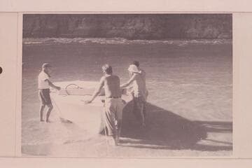 Rigging the "Kiwi" for the first run of Vulcan Rapid.  Ed I'Anson; Jim Bechtel; Guy Mannering; Jon Hamilton