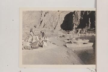 The Dusty Dozen preparing for departure at Pipe Creek after a visit to the rim