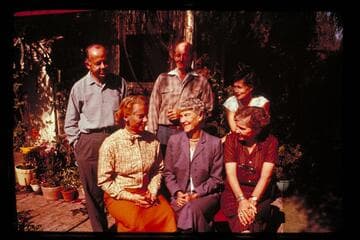 R. Johnson, M. Marston, H. Miller, Zodiak, M. Miller, M. Beckwith; Van Nuys