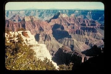 [view of Grand Canyon from rim]