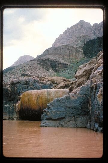 Travertina Spring and Bowl, Mile 212-213