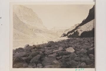 Downriver from mouth of Tapeats Creek.  Fishtail Mesa in distance
