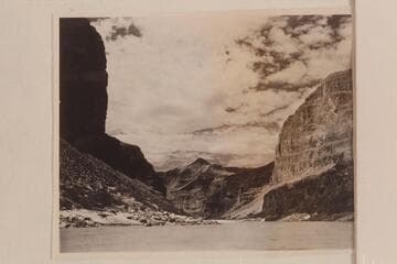 Cone on rim below Lava Falls