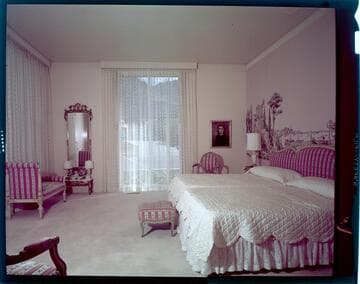 [Unidentified bedrooms]