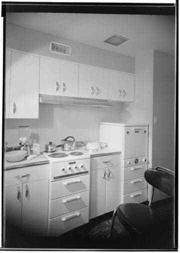 Pace Setter House #1 of 1950