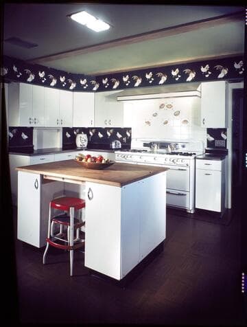 [Kitchens]