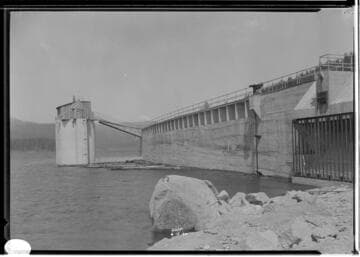 Big Creek Huntington Lake Dams - Intake tower & Dam #1
