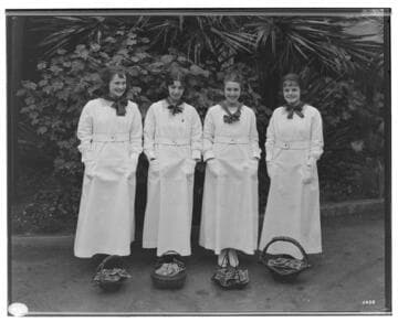 P1.1 - Group Portraits - National Electric Light Association