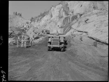 Big Creek - Mammoth Pool - First DW-20 in cutoff - Time: 3:45 P.M. (shift change, which accounts for the large number of bystanders)