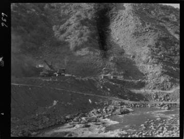 Big Creek - Mammoth Pool - Powerhouse area excavation