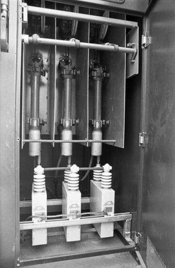 Electric distribution equipment