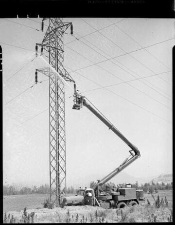 Washing insulators with high-