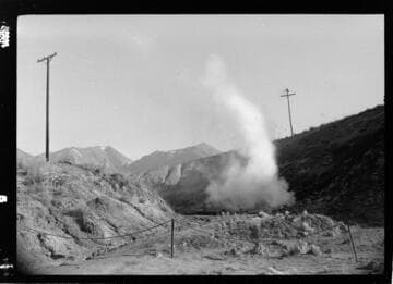 Casa Diablo Geyser at Casa Diably Hot Springs