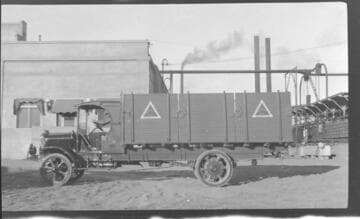 Imperial Ice Truck outside Imperial Ice Plant