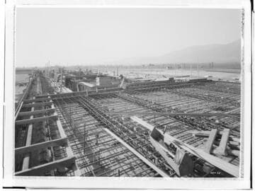 Etiwanda Steam Station - Turbine Bay Operating Deck