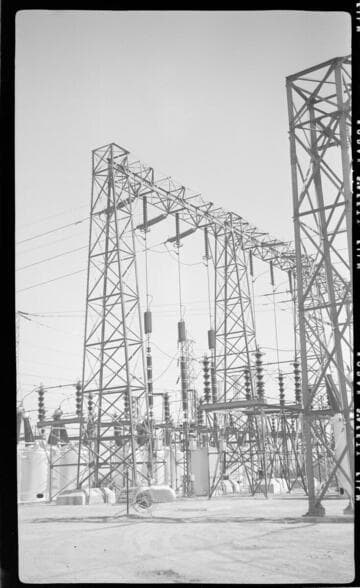 Dead-end at electric substation