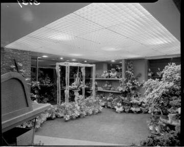 Berry's Flowers in Altadena