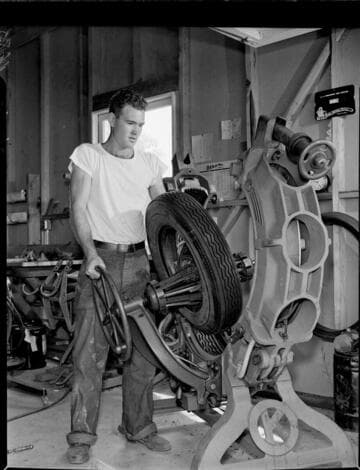 Industrial Miscellaneous - Tire Shop - Molds