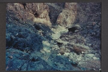 Granite dyke; Robbers Roost Canyon; Diamond Creek