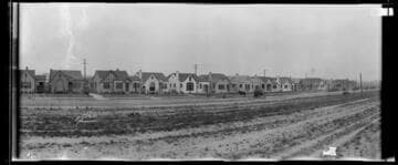 Residences, Long Beach. March 2, 1923