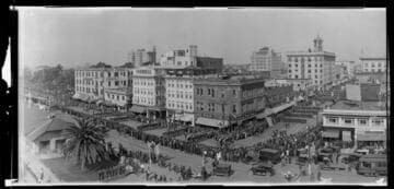Armistice Day parade, marines and sailors, Long Beach. November 11, 1922