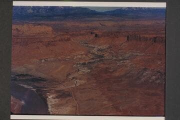Trachyte Creek.  Hite.  Henry Mountains.  Preliminary gauge:  29,700 cfs