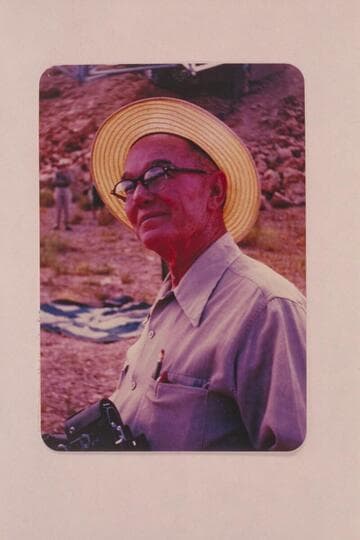Randall Henderson at dedication of the Nevills plaque, Marble Canyon