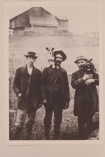 Elmer Kane.  "Uncle at 17 years.  Methodist Minister that raised him in middle, a neighbor at right."  At his death, Kane's birth date was given as 1862, Mar. 09